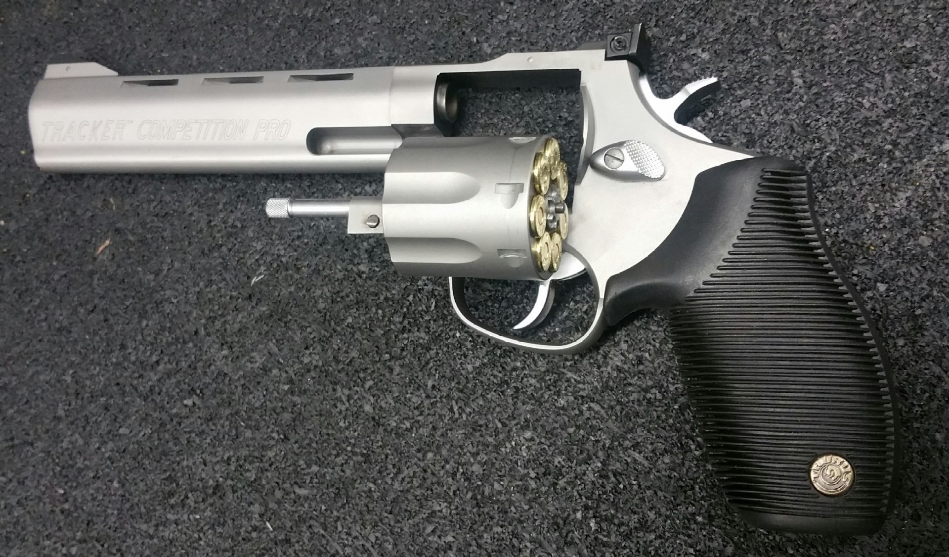 TAURUS 627 Competition Pro Revolver